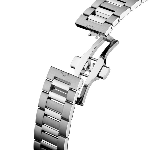 Gent's TAG Heuer Carrera Automatic Watch. The 41mm case . Model Number: WDA2111.BA0043