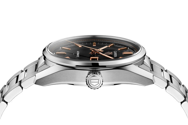 Gent's TAG Heuer Carrera Automatic Watch. The 41mm case . Model Number: WDA2111.BA0043