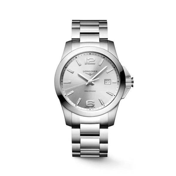 Gent's Longines Conquest Quartz Watch. The 41mm case and bracelet are stainless steel. The dial is silver with a date function. The glass is sapphire crystal and the watch is 300 metres water resistant. The movement is quartz.&nbsp;