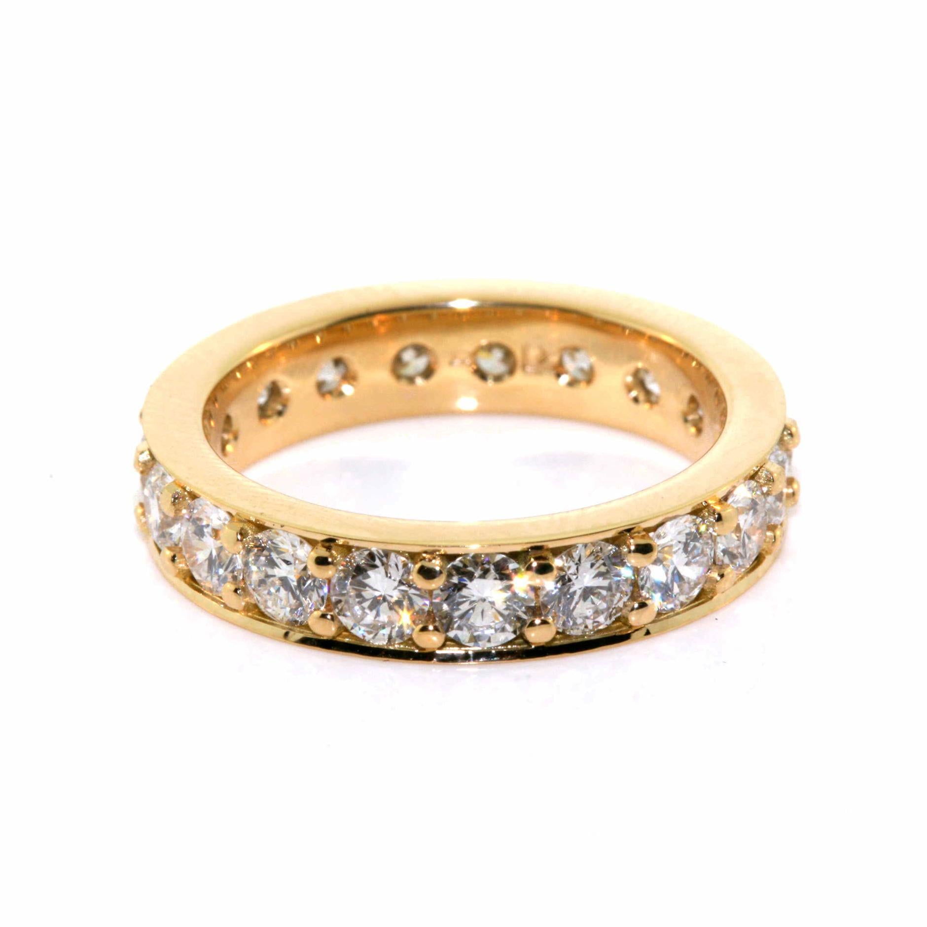 Oval U Prong Eternity Medium Wedding Ring | Deltora Diamonds NZ